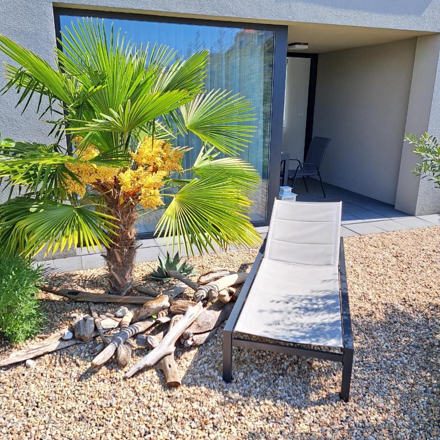 Palm Garden Apartment 1 Mikulov Kültér fotó